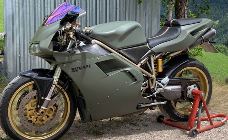 Ducati 916 personalizzata